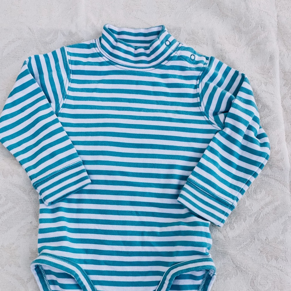 LL Bean infant mock neck size 12-18mo.
